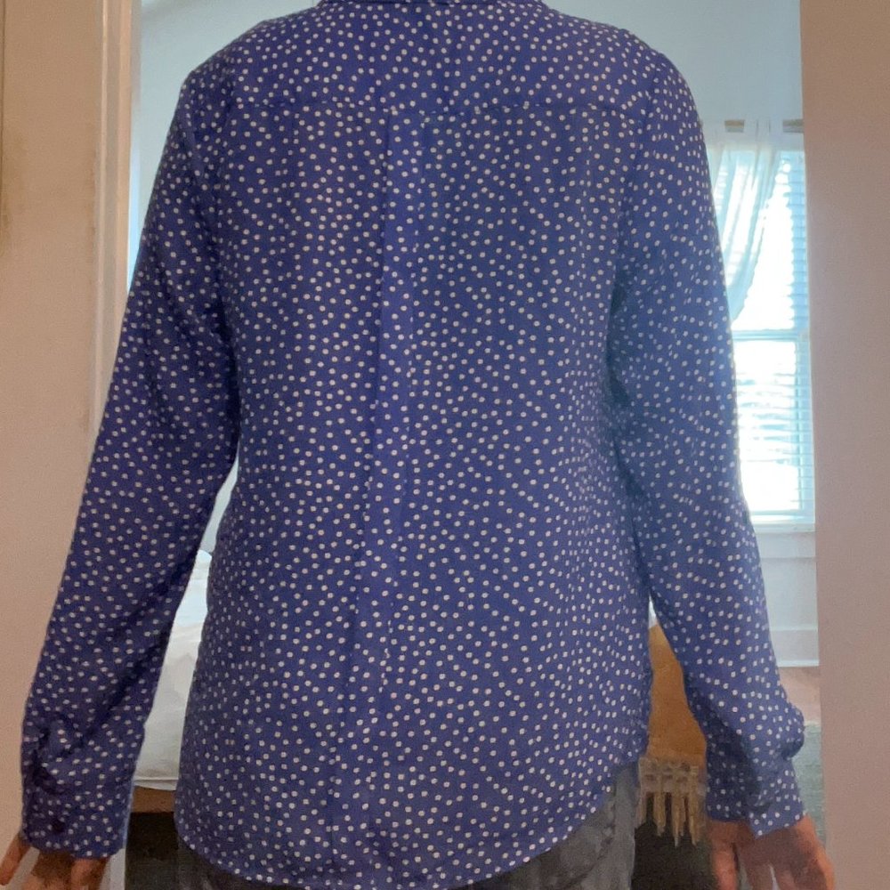 The limited Blue and white polka dot button up, size small